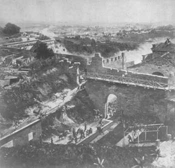 I ombattimenti del 3 giugno 1849 per la difesa della Repubblica Romana (foto di uno dei 12 dipinti a olio di L�on Philippet - m 1400x980, del 1882 - dedicati a questo episodio)