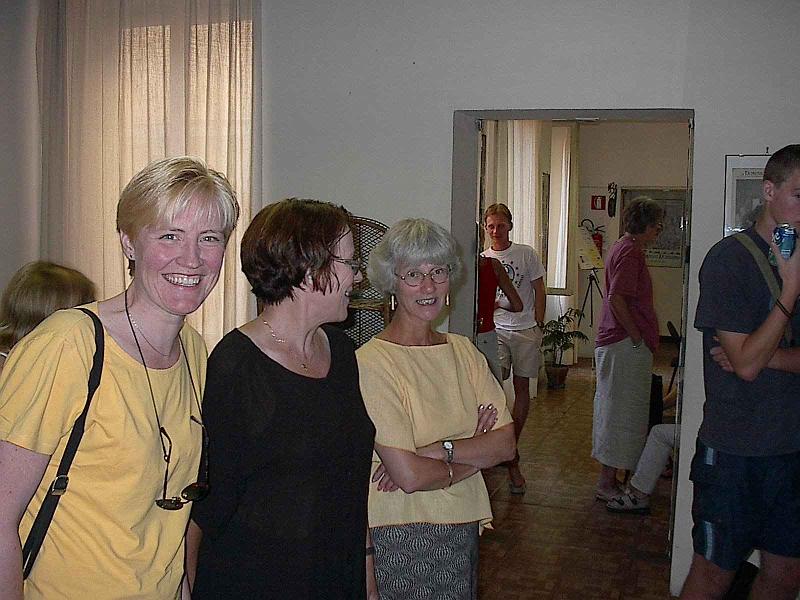 010.jpg