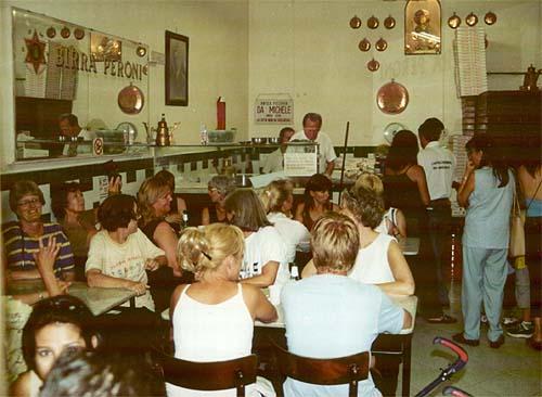 2001_08.jpg