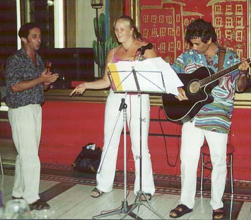 2001_11.jpg