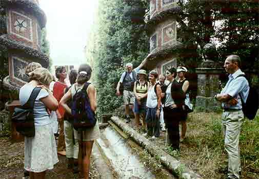 2002_05.jpg