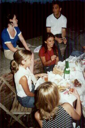 2002_10.jpg