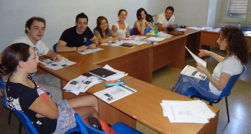 apaola1.jpg
